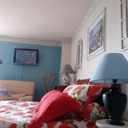 7042douce Nuit Maison d'hôtes 3*